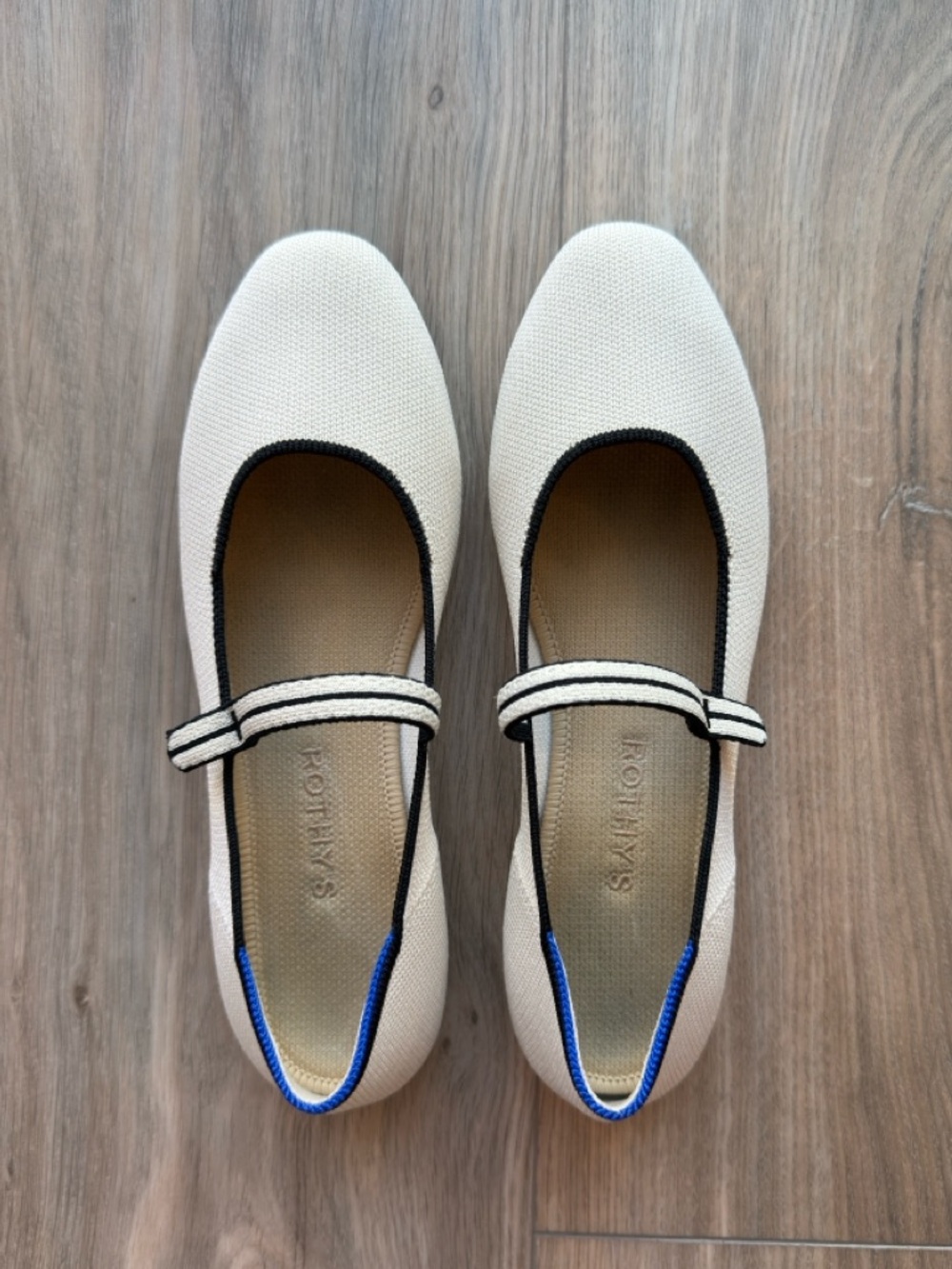 Rothy’s Cream Knit Mary Jane Flats with Black Trim Size 9